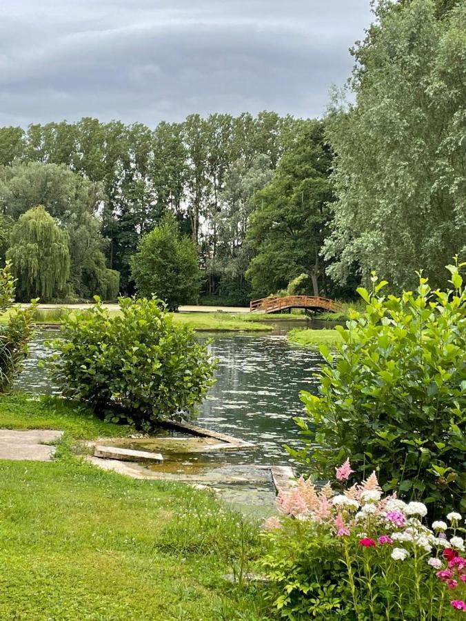 Adorable Maison D'Hotes Bordee D'Etangs Au Calme. Grandcourt  Eksteriør billede